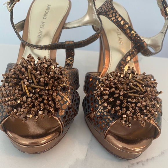 Antonio Melani Bronze embellished heels size 8 - Picture 3 of 11